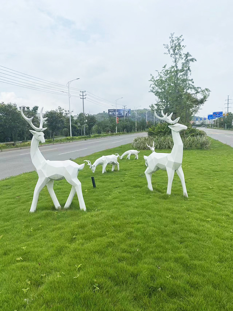 玻璃钢定制品生产厂家：绿环玻璃钢的优势与发展前景 五金工具知识 第1张