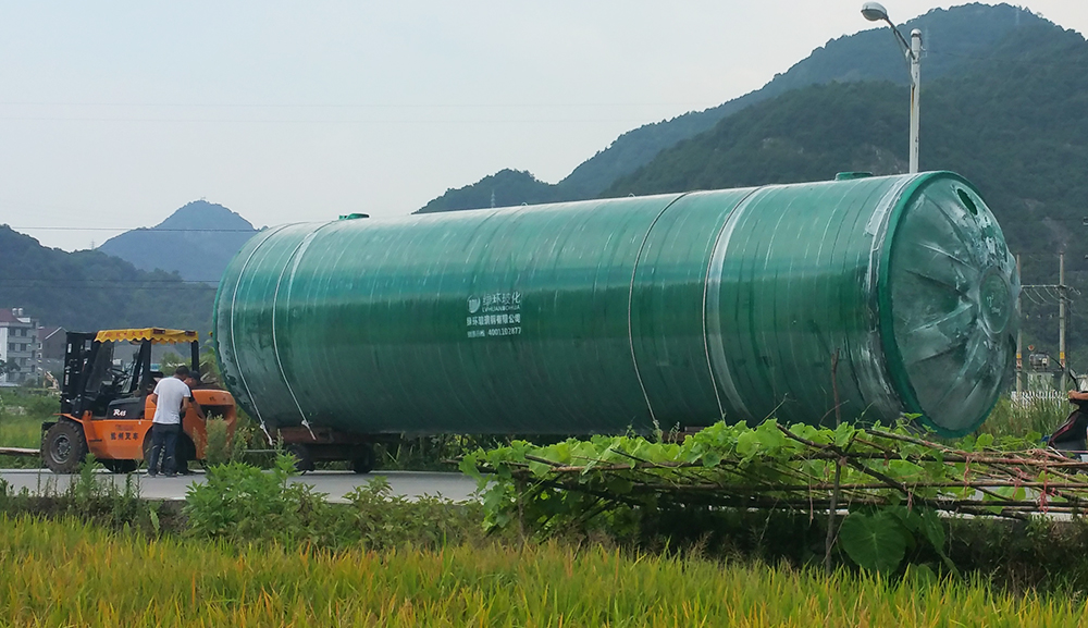 玻璃钢化粪池：绿色环保的污水处理解决方案 五金工具知识 第1张