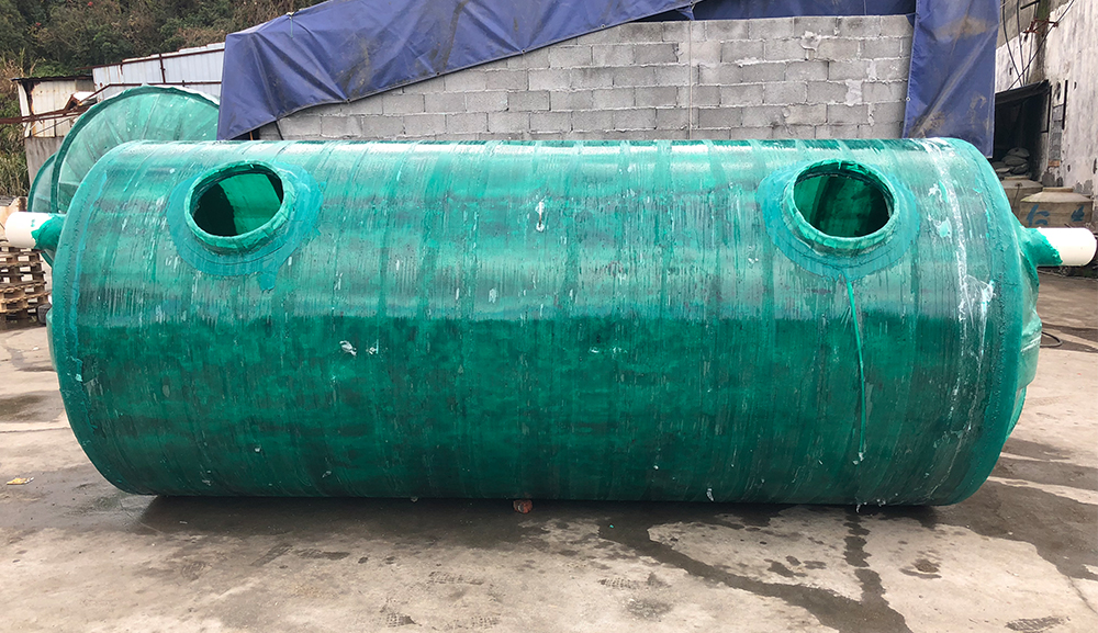 化粪池清理车多少钱一车？探秘绿环玻璃钢的优势 五金工具知识 第2张