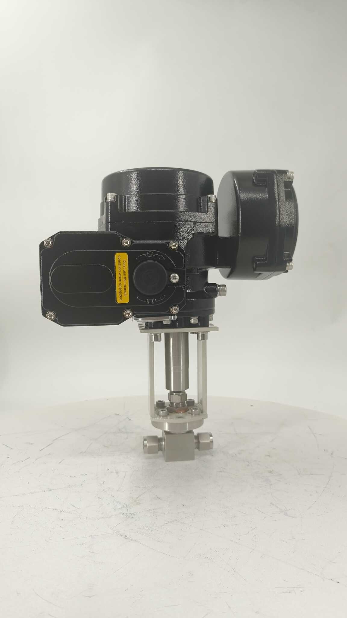 帮我写一篇关于氢能源锂电池阀门的700个字中文原创的文章，并在文章前面配上一个标题，标题前面加上“标题”两字 五金工具知识 第2张