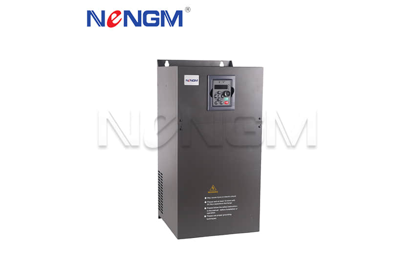 帮我写一篇关于通用矢量变频器的700个字中文原创的文章,并突出能曼电气,并在文章前面配上一个标题,标题前面加上“标题”两字 第2张 帮我写一篇关于通用矢量变频器的700个字中文原创的文章,并突出能曼电气,并在文章前面配上一个标题,标题前面加上“标题”两字 电子电气知识 第2张 帮我写一篇关于通用矢量变频器的700个字中文原创的文章,并突出能曼电气,并在文章前面配上一个标题,标题前面加上“标题”两字 电子电气知识 第2张